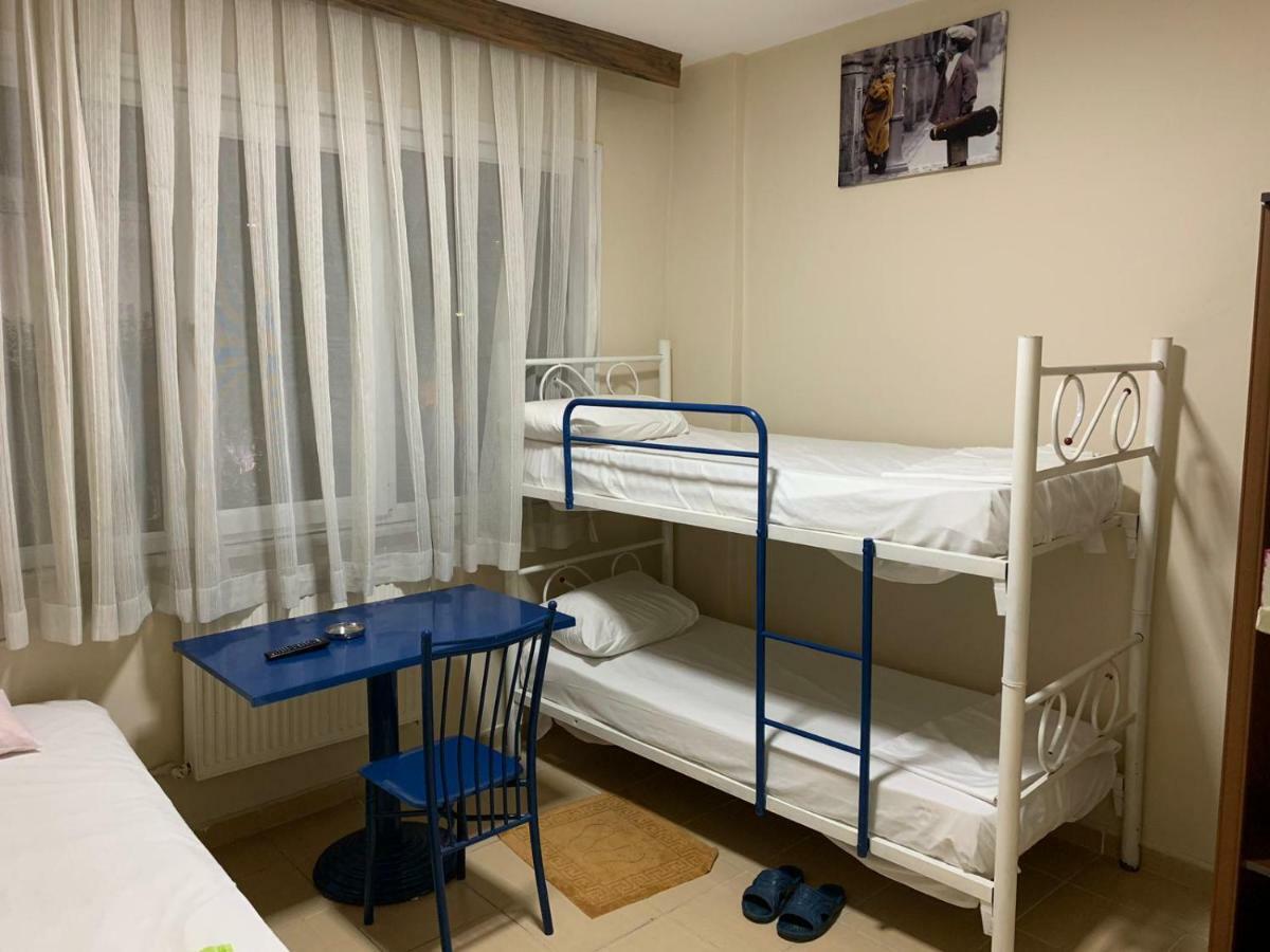 Hostel Hayat Pansiyon Istanbul Exterior foto