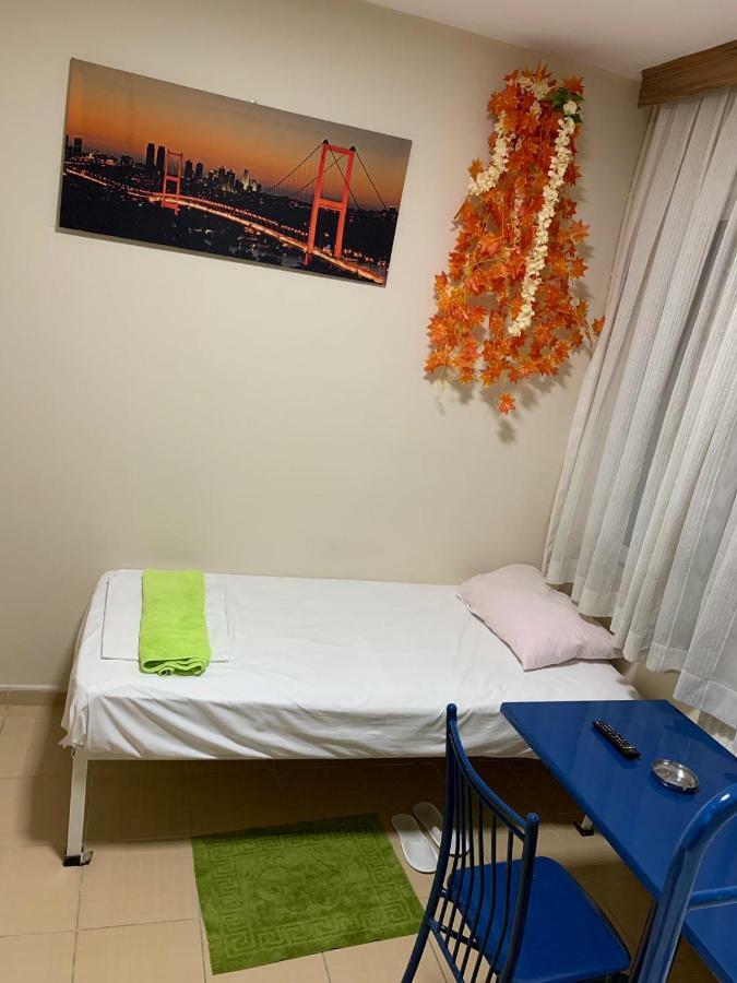 Hostel Hayat Pansiyon Istanbul Exterior foto
